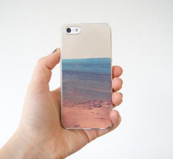 03-DIY-Phone-Cases-You-Can-Make
