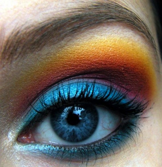 06-Deep-Blue-Inspired-Eye-Makeup