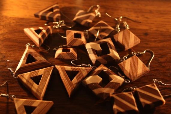 06-Wooden-Jewelry