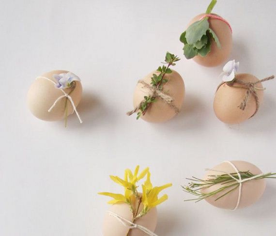09-Ways-to-Decorate-Easter-Eggs