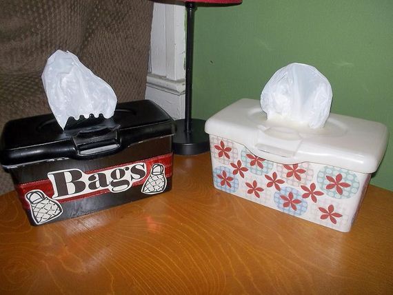 13-Awesome-Ways-to-Reuse-Baby-Wipes-Containers