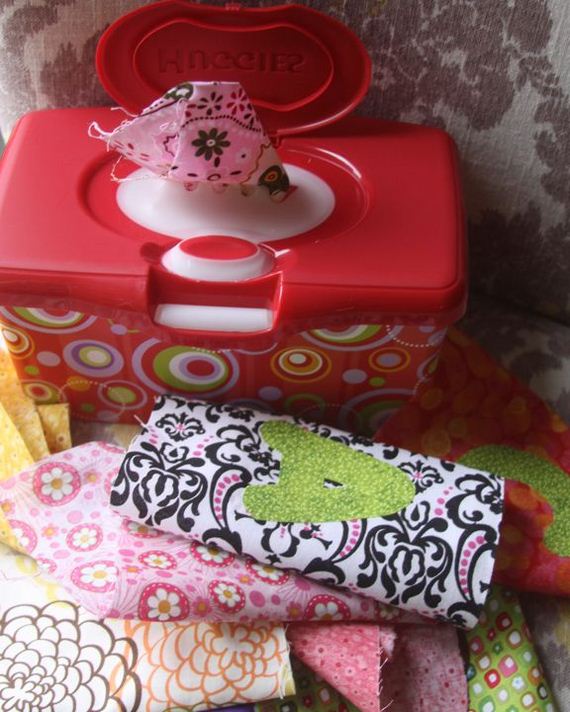 21-Awesome-Ways-to-Reuse-Baby-Wipes-Containers