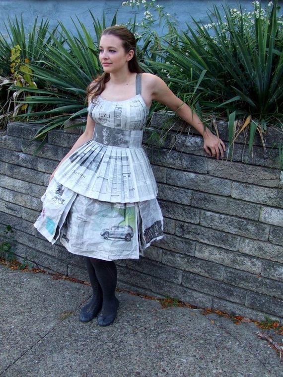 28-DIY-Ideas-For-Old-Newspapers
