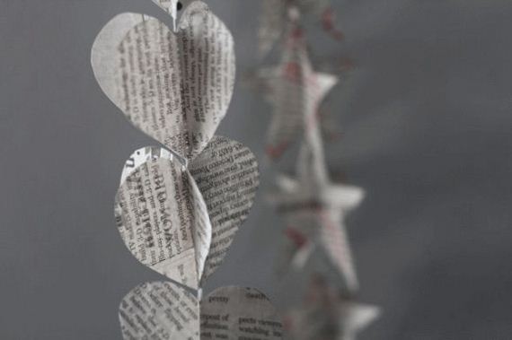 33-DIY-Ideas-For-Old-Newspapers