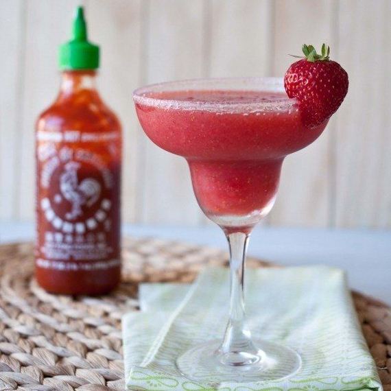40-Spice-Up-Recipes-with-Sriracha