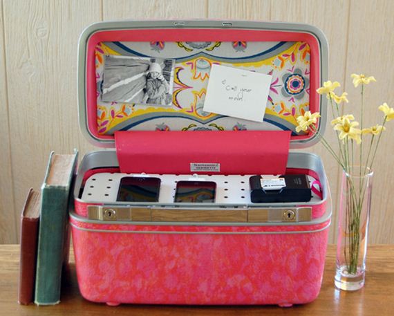 03-Incredible-Ideas-To-Upcycle-An-Old-Suitcase