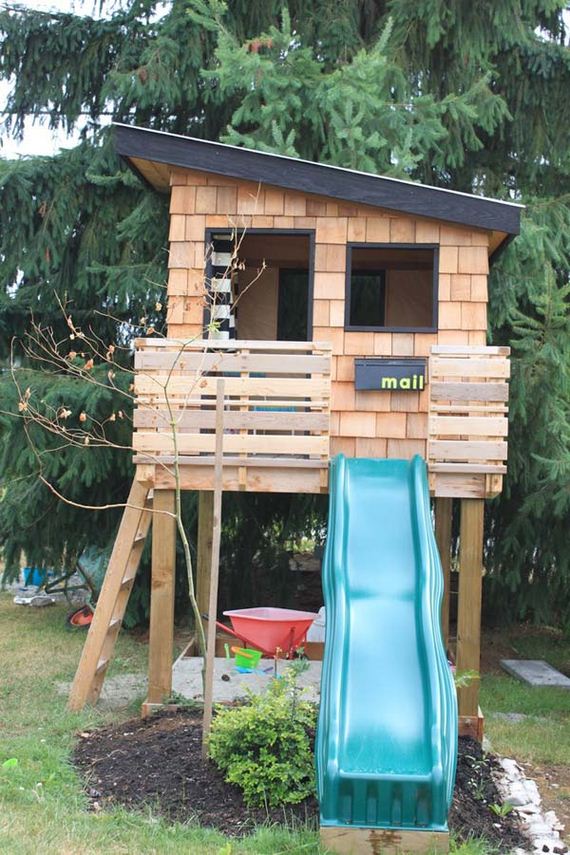 01-backyard-playroom-for-kids-feature