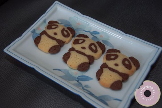 02-Panda-Cupcakes