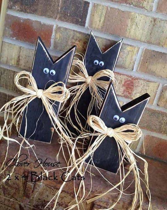 12-halloween-decorations-made-out-of-recycled-wood