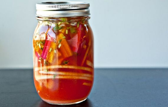 14-Spice-Up-Recipes-with-Sriracha
