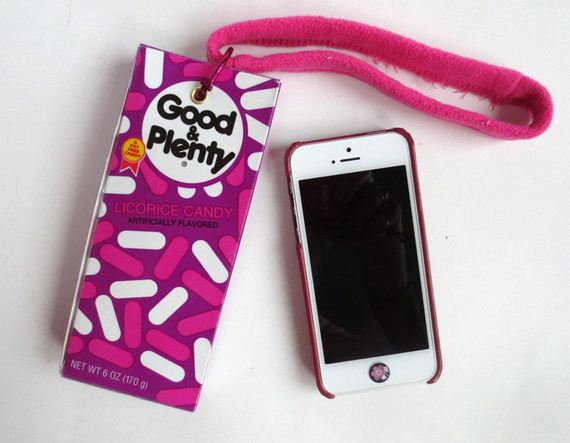 35-DIY-Phone-Cases-You-Can-Make