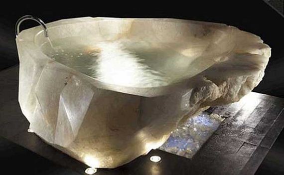 09-stone-bathtub-design-ideas