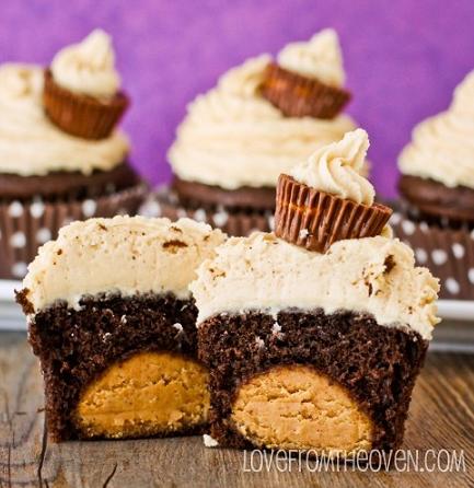 peanut-butter-ball-chocolate-cupcakes