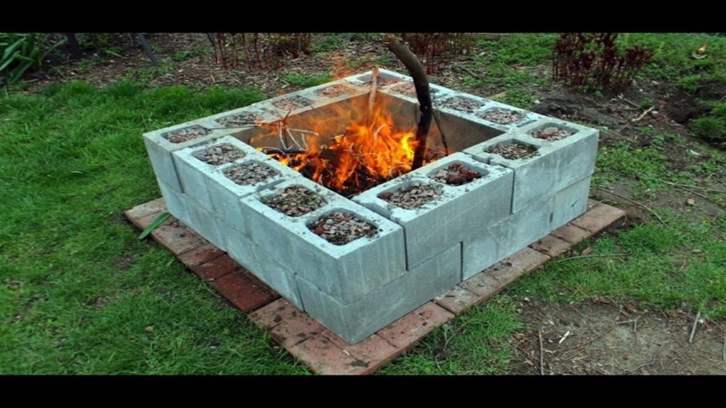 14 Cool DIY Cinder Block Fire Pits - DIYCraftsGuru